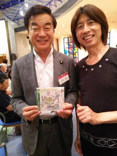 03cd.jpg