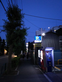 月.jpg